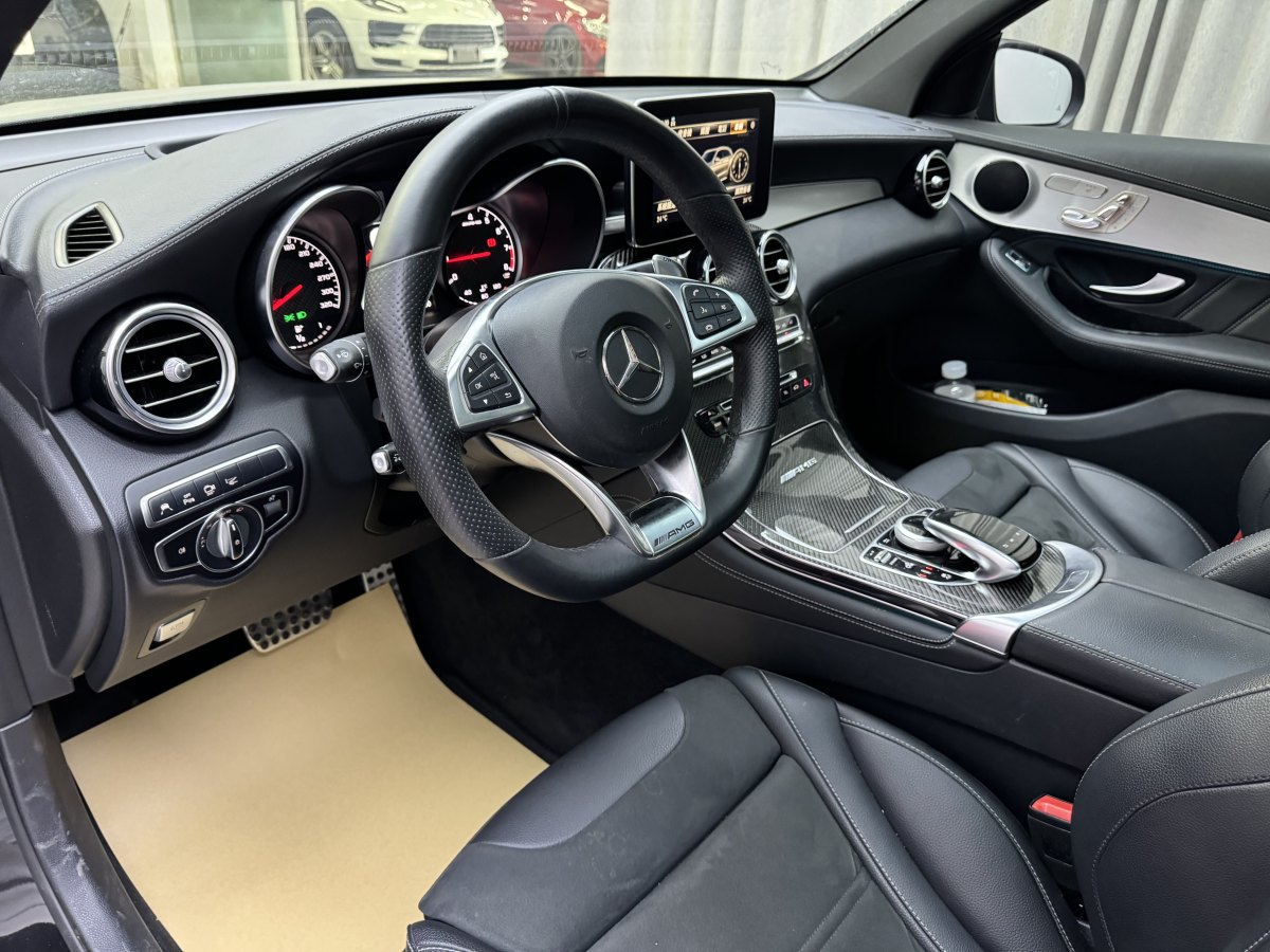 2019年3月奔馳 奔馳GLC轎跑 AMG  2018款 AMG GLC 63 4MATIC+ 轎跑SUV