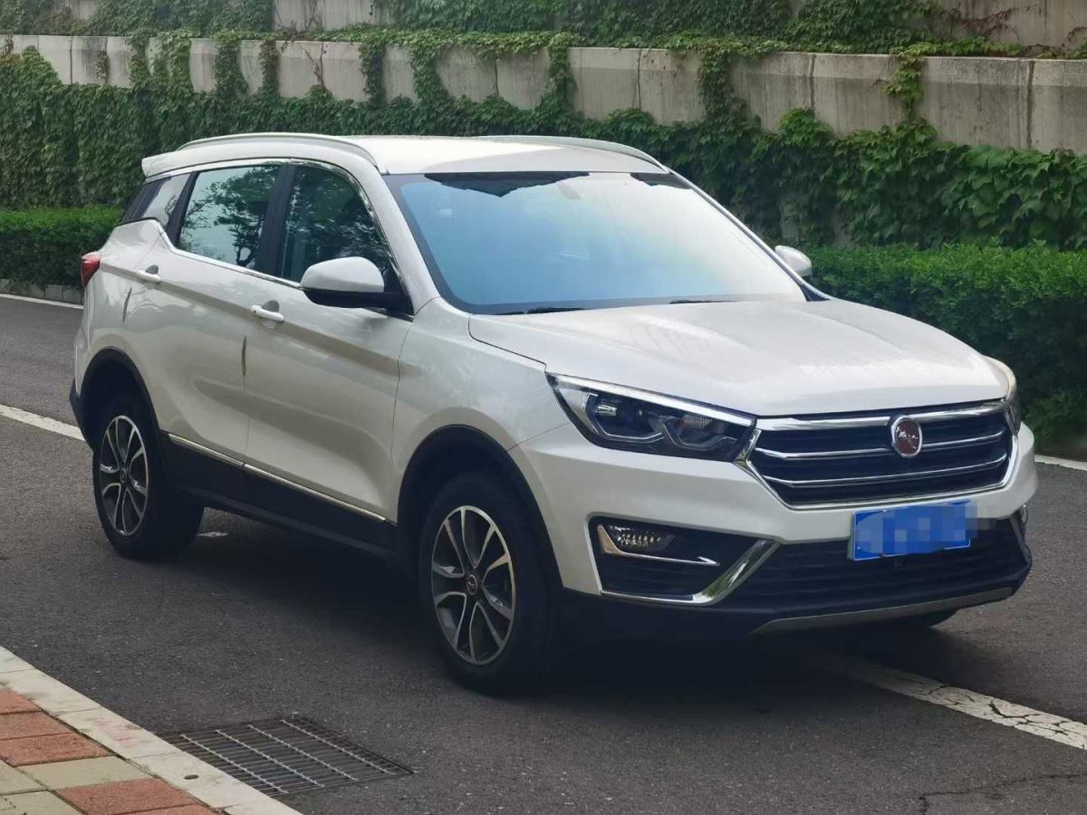 漢騰 漢騰X5  2019款 1.5L 手動(dòng)創(chuàng)業(yè)版圖片