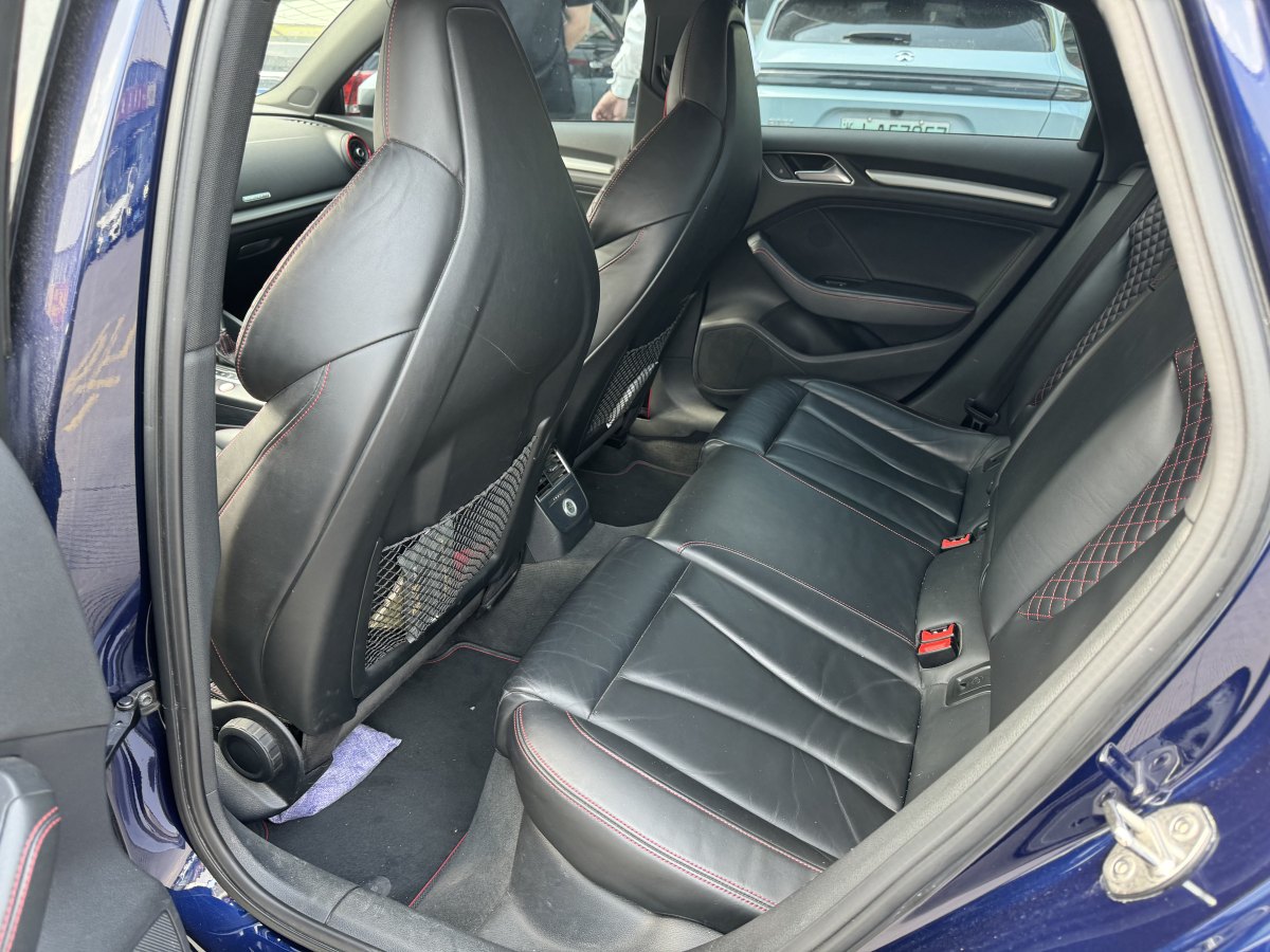 2019年4月奥迪 奥迪S3  2019款 S3 2.0T Limousine