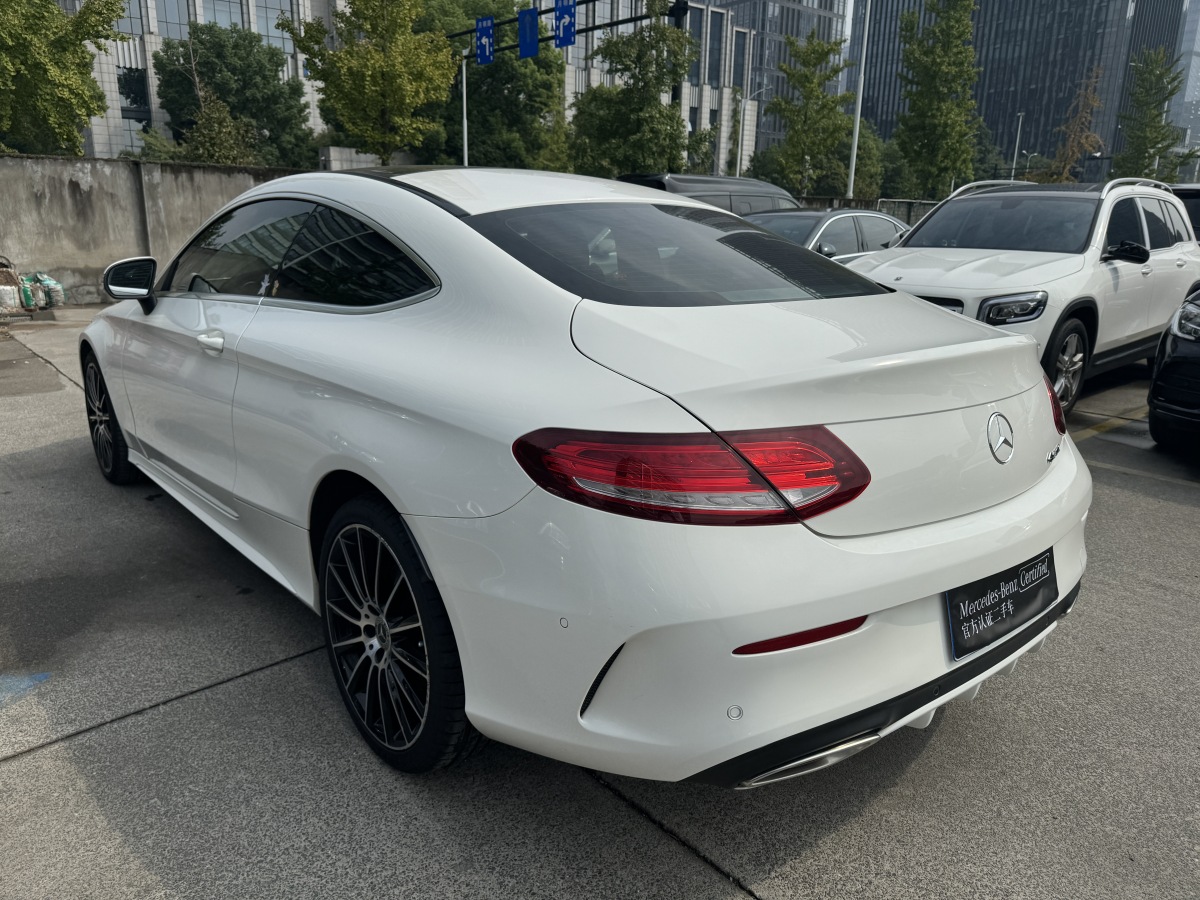 奔馳 奔馳C級  2017款 C 200 4MATIC 轎跑版圖片