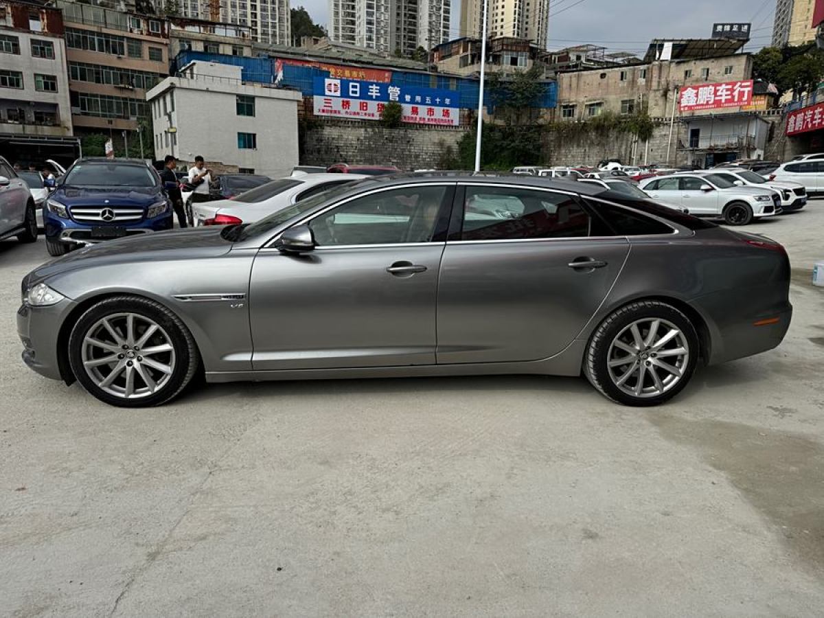 捷豹 XJ  2013款 XJL 3.0 SC 全景商務(wù)版圖片