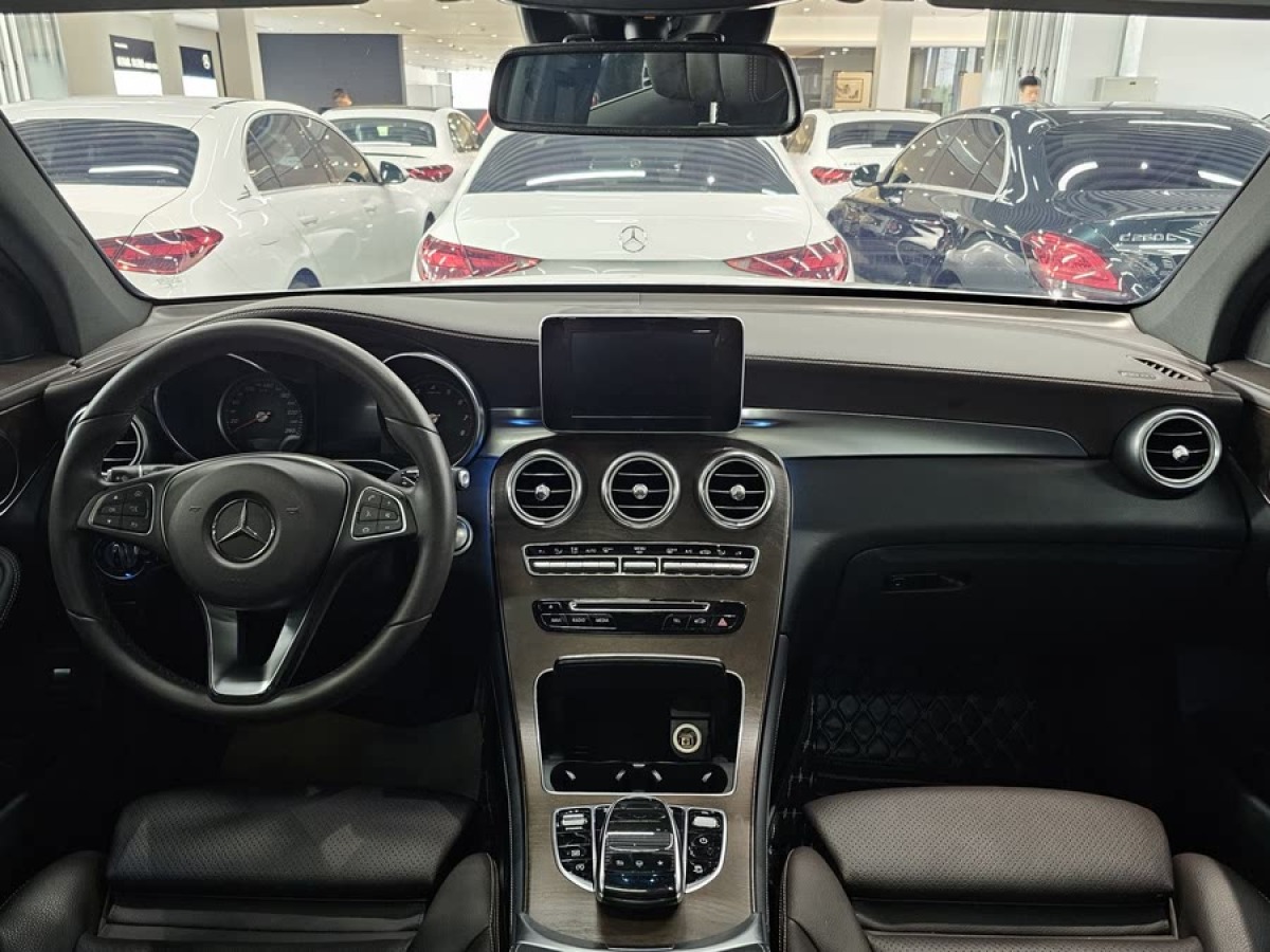 奔馳 奔馳GLC  2016款 GLC 300 4MATIC 動(dòng)感型圖片