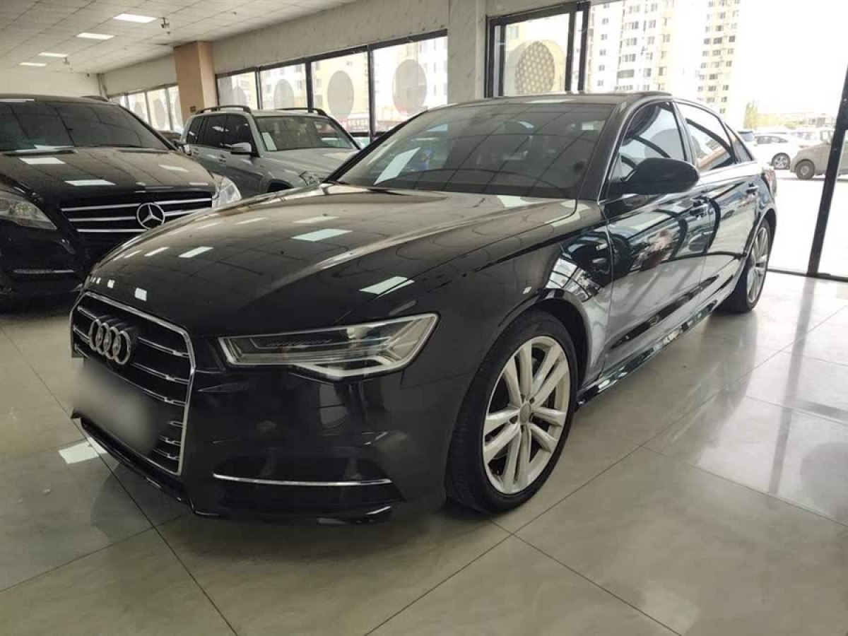 奧迪 奧迪A4L  2018款 30周年年型 45 TFSI quattro 運動型圖片