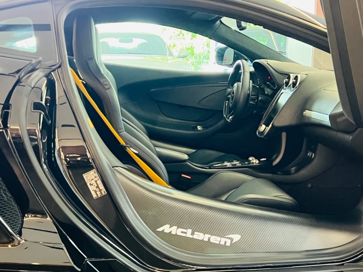 邁凱倫 GT  2022款 4.0T 標(biāo)準(zhǔn)型圖片
