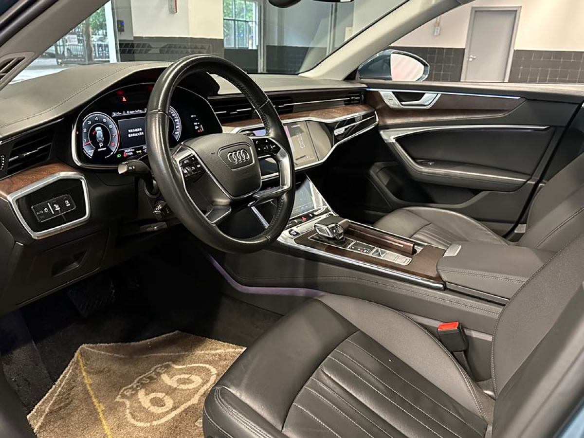 2021年3月奧迪 奧迪A6  2021款 allroad quattro 55 TFSI 探索家覓境版