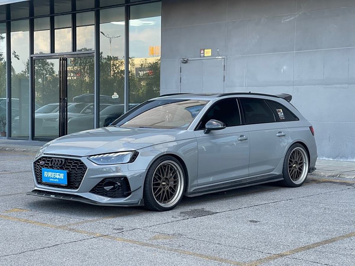 奧迪 奧迪RS 4  2023款 RS4 Avant 暗金版圖片