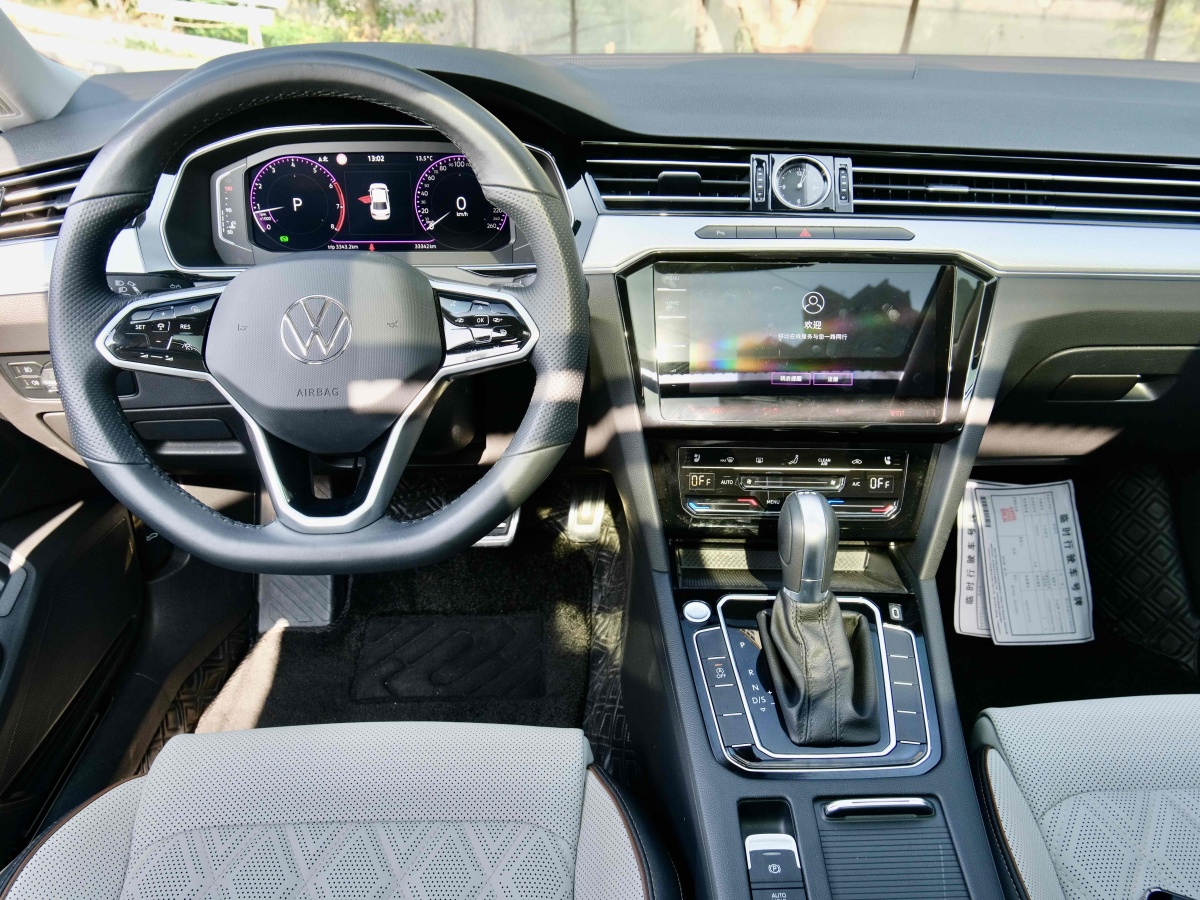 大眾 邁騰  2023款 200萬輛紀念版 330TSI DSG豪華型圖片