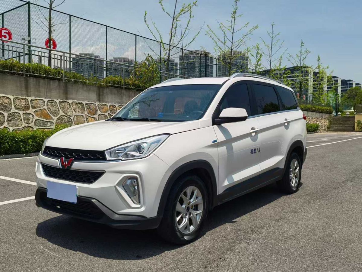 五菱 五菱宏光  2018款 1.2L 經(jīng)典款S基本型圖片