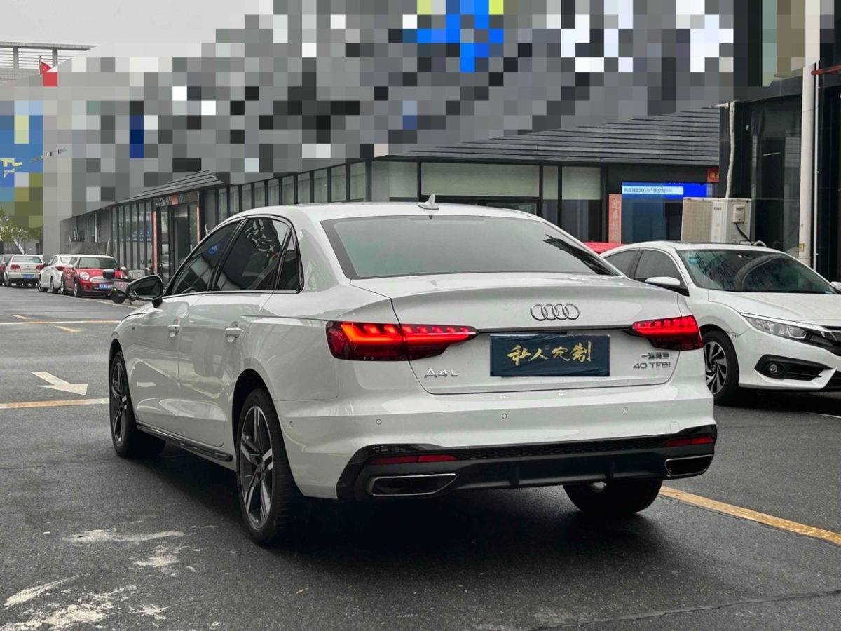 奧迪 奧迪A4L  2022款 40 TFSI 豪華動感型圖片