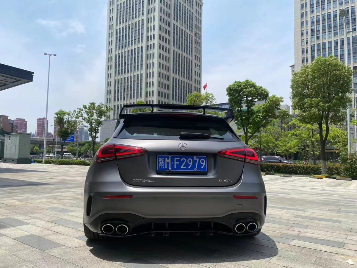 奔驰 奔驰A级AMG  2023款 AMG A 45 4MATIC+图片