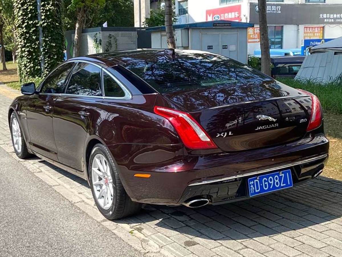 捷豹 XJ  2016款 XJL 3.0 SC 兩驅(qū)典雅商務(wù)版圖片