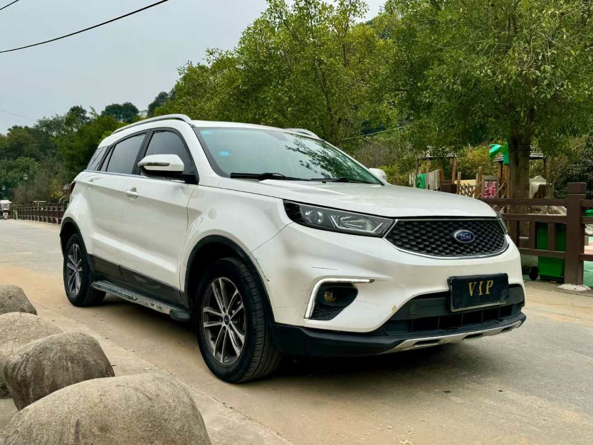 福特 領(lǐng)界EV  2019款 星領(lǐng)型圖片