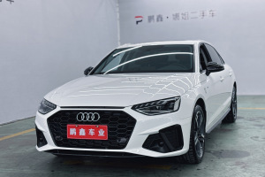 奥迪A4L 奥迪 40 TFSI 豪华动感型