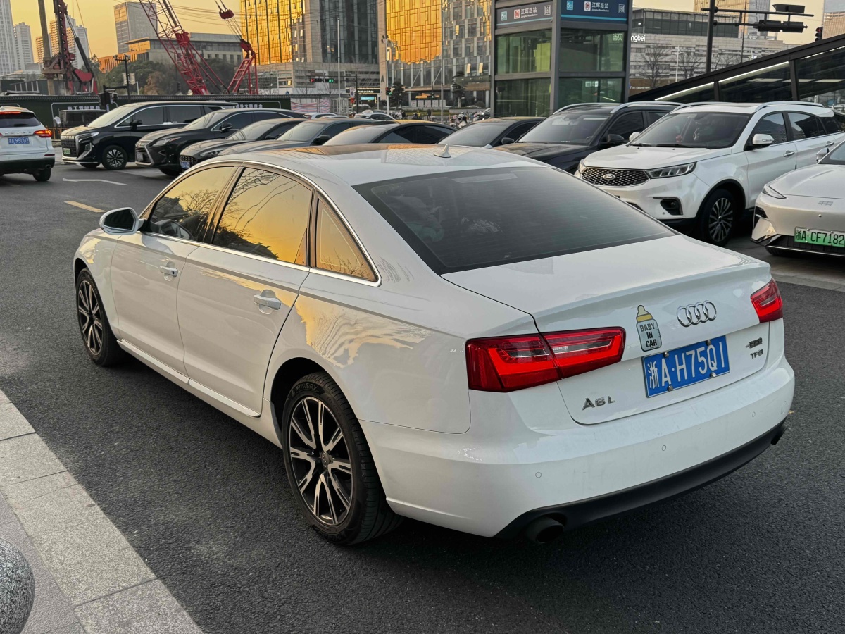 奧迪 奧迪A6L  2014款 TFSI 標(biāo)準(zhǔn)型圖片