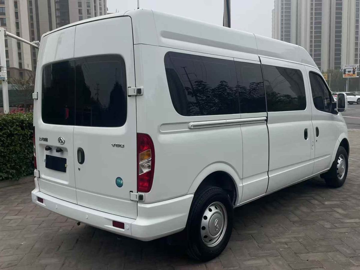 上汽大通 V80新能源  2024款 EV80 PRO 長軸中頂圖片