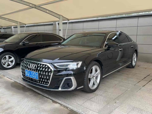 奥迪 奥迪A8  2023款 A8L 50 TFSI quattro 臻选型