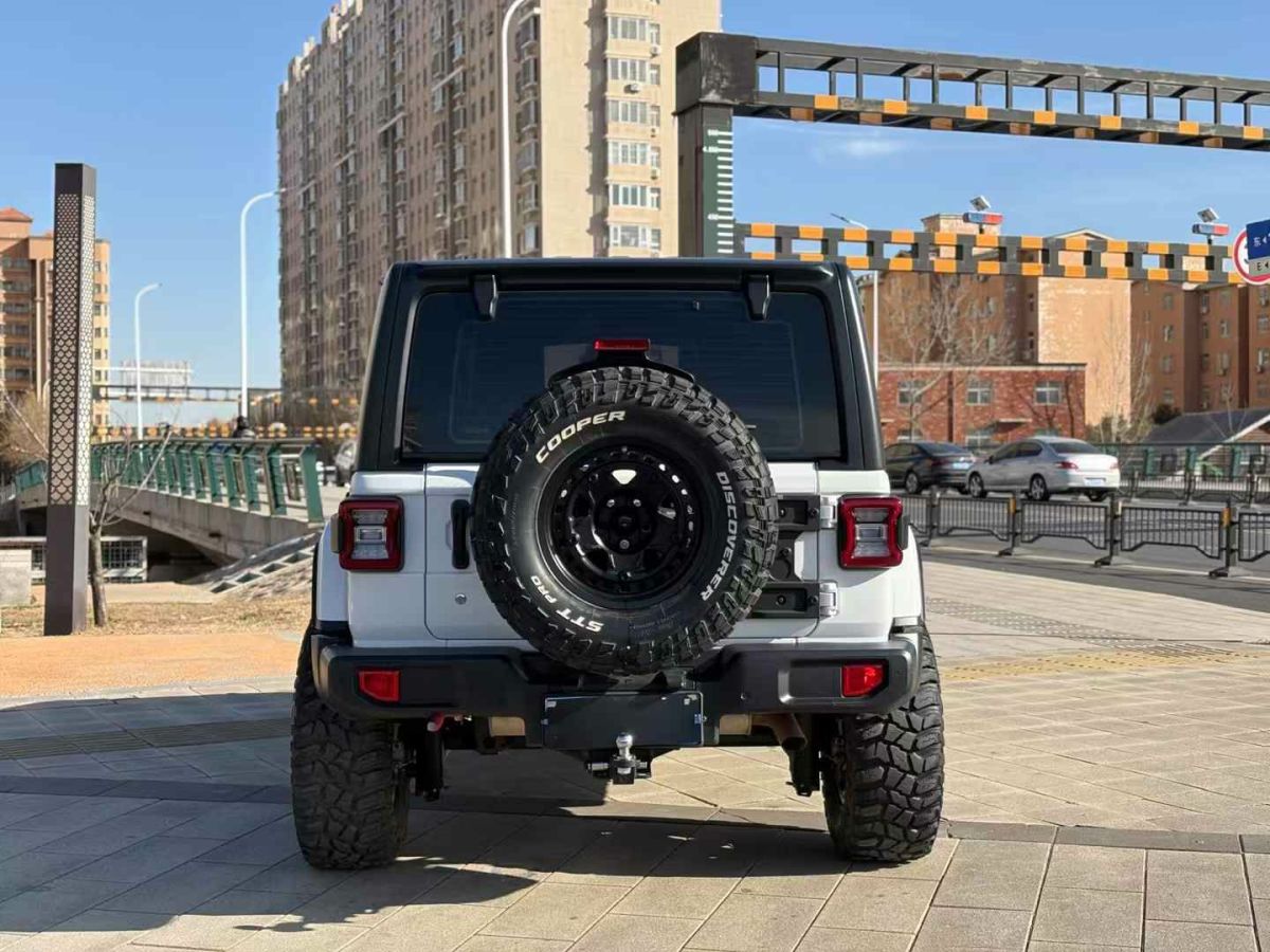 Jeep 牧馬人  2019款  2.0T Rubicon 兩門版圖片