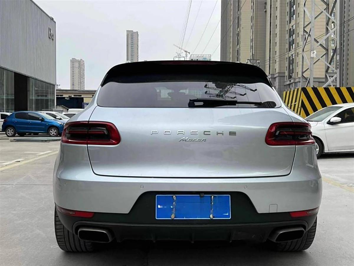 保時(shí)捷 Macan  2014款 Macan 2.0T圖片