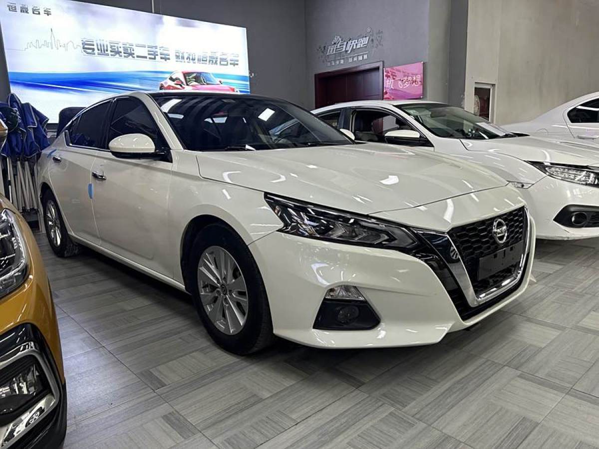 日產(chǎn) 天籟  2020款 改款 2.0L XL 舒適版圖片