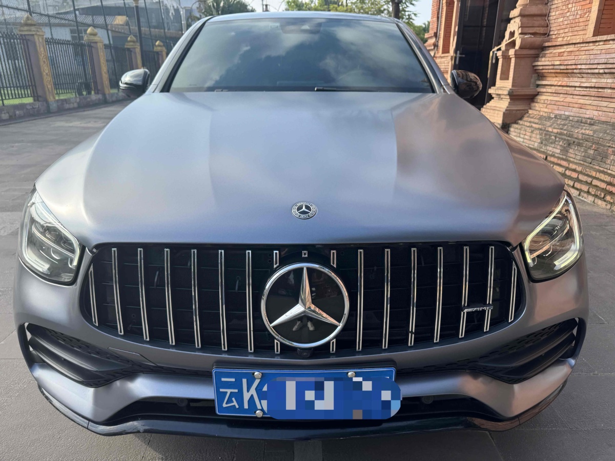 2020年5月奔馳 奔馳GLC  2023款 GLC 300 4MATIC 轎跑SUV