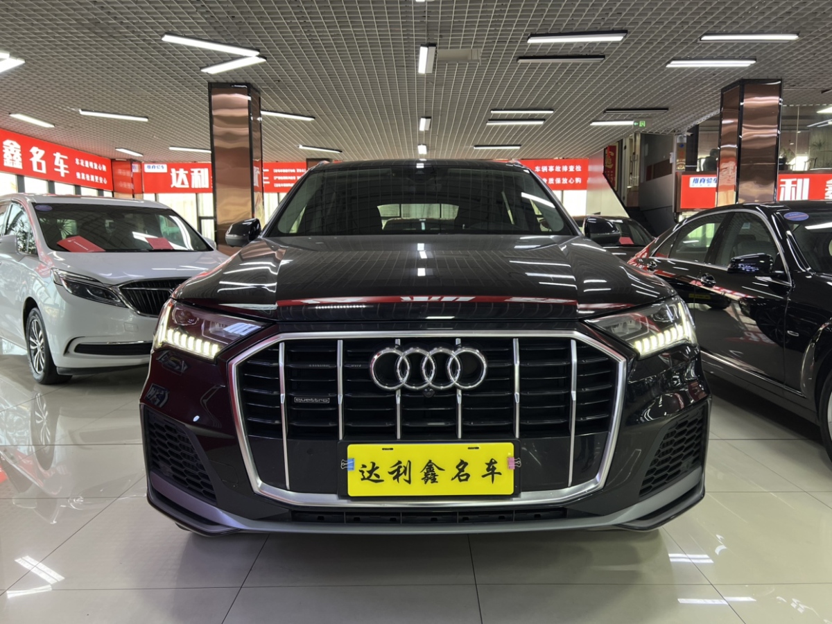 奧迪 奧迪Q7  2020款 55 TFSI quattro S line運(yùn)動(dòng)型圖片