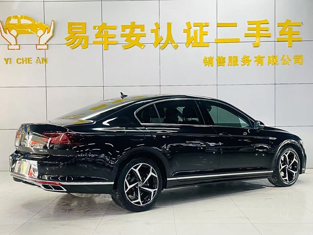 大眾 邁騰  2023款 200萬輛紀(jì)念版 330TSI DSG豪華型圖片