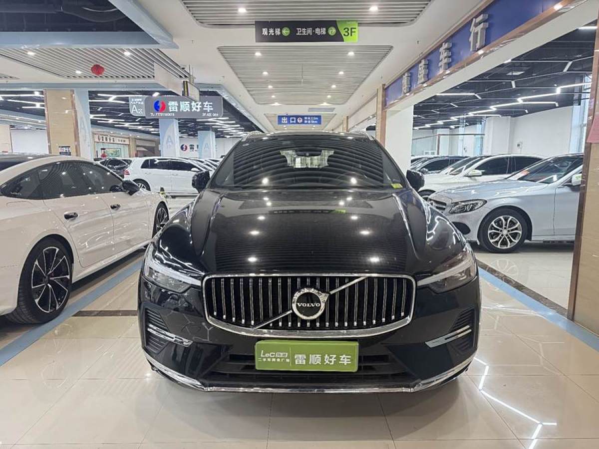 沃爾沃 XC60  2022款 B5 四驅(qū)智遠(yuǎn)豪華版圖片