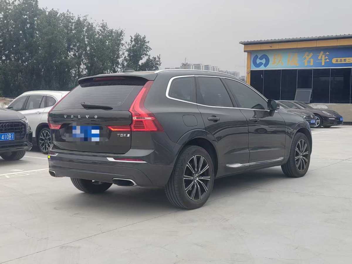 沃爾沃 XC60  2020款 T5 四驅(qū)智遠(yuǎn)豪華版圖片