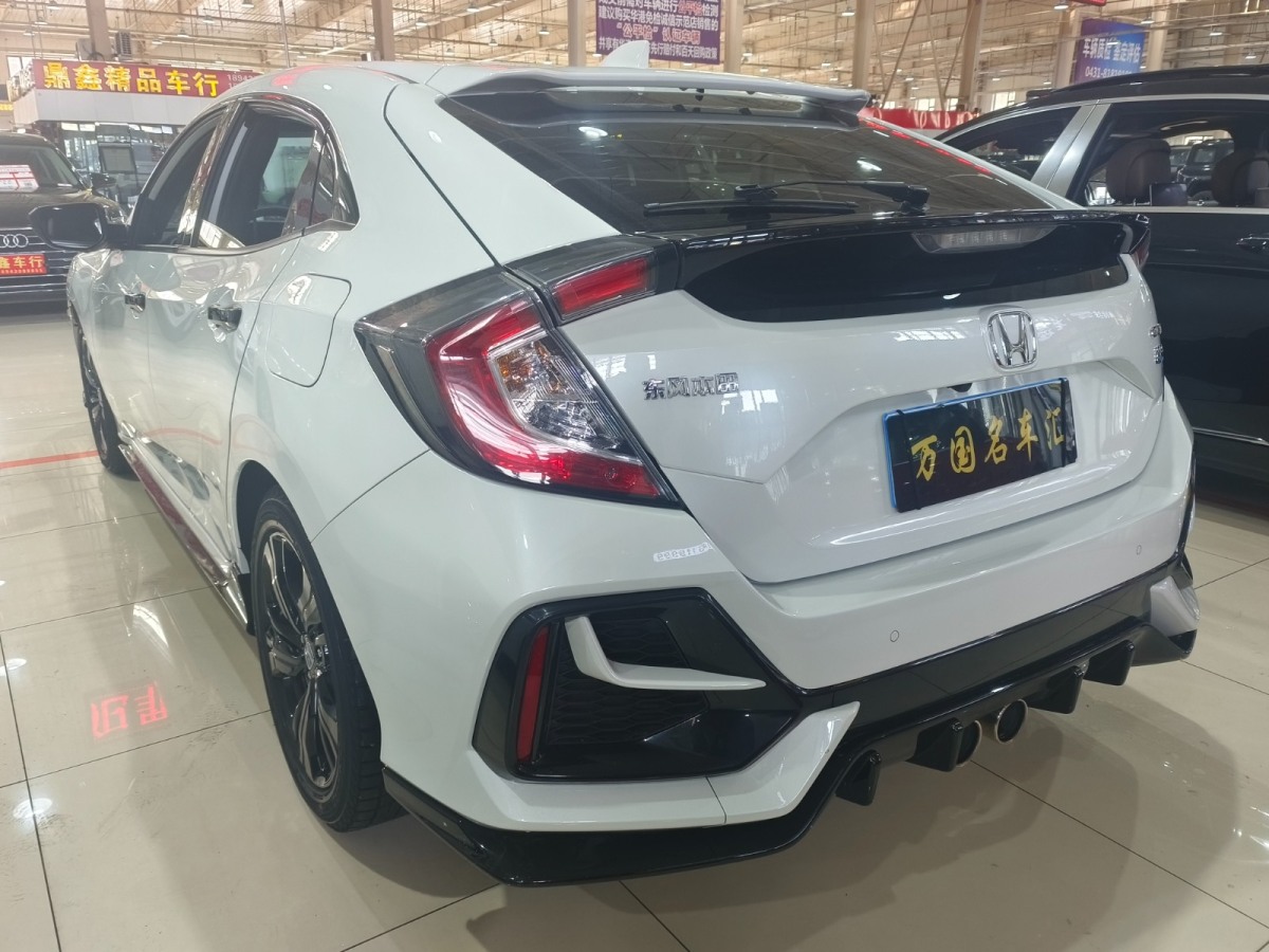 本田 思域  2021款 HATCHBACK 220TURBO CVT潮酷控圖片