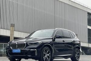 宝马X5 宝马 xDrive 40Li M运动曜夜套装