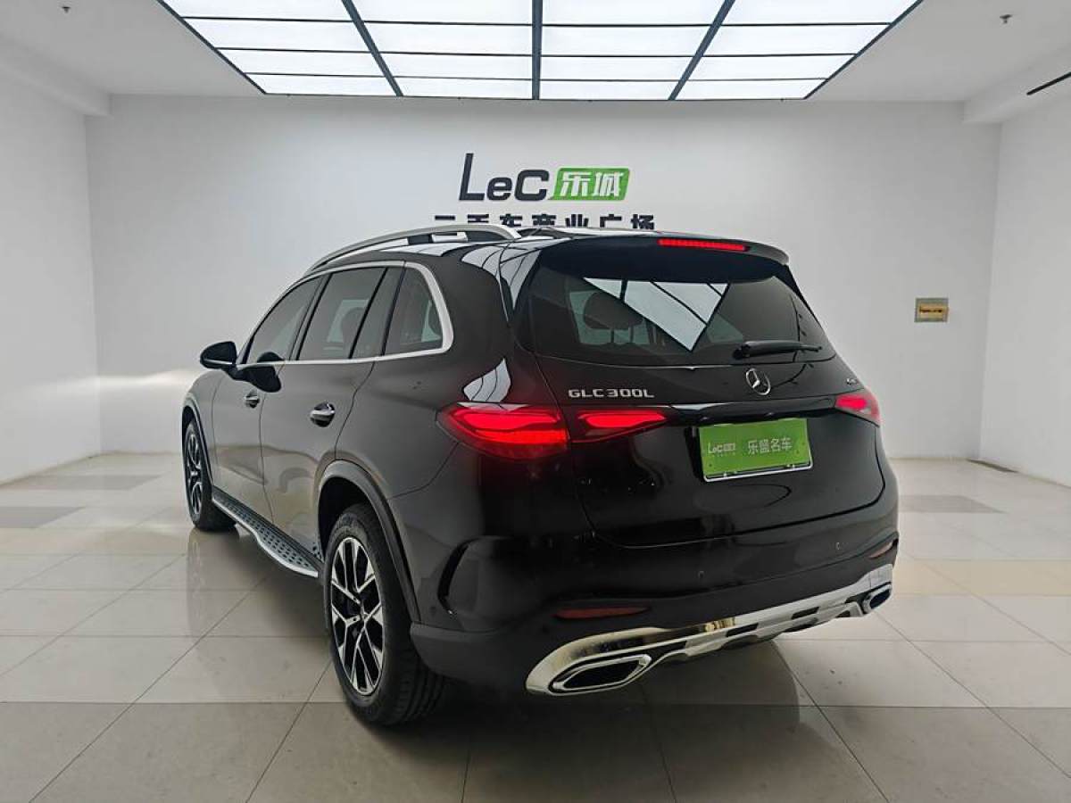 奔馳 奔馳GLC  2023款 改款 GLC 260 L 4MATIC 豪華型 7座圖片