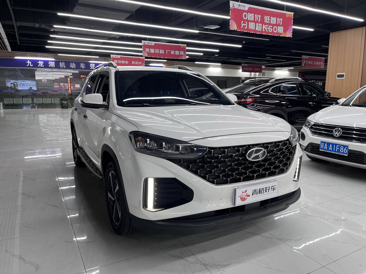 現(xiàn)代 ix35  2021款 2.0L 自動(dòng)兩驅(qū)領(lǐng)先版GLS圖片