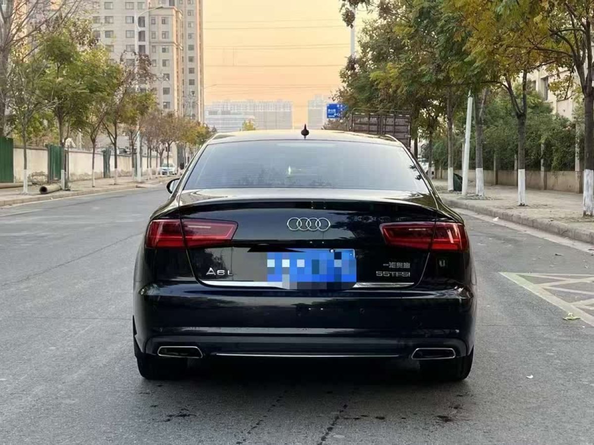 奧迪 奧迪A4L  2018款 30周年年型 30 TFSI 進(jìn)取型圖片