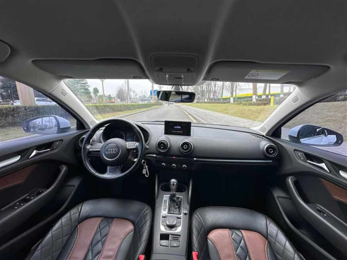 奧迪 奧迪A3  2016款 Limousine 35 TFSI 進(jìn)取型圖片