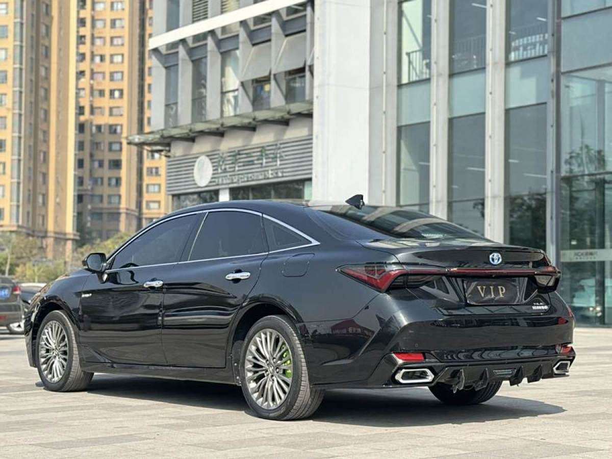 豐田 亞洲龍  2019款 雙擎 2.5L XLE尊貴版 國(guó)V圖片