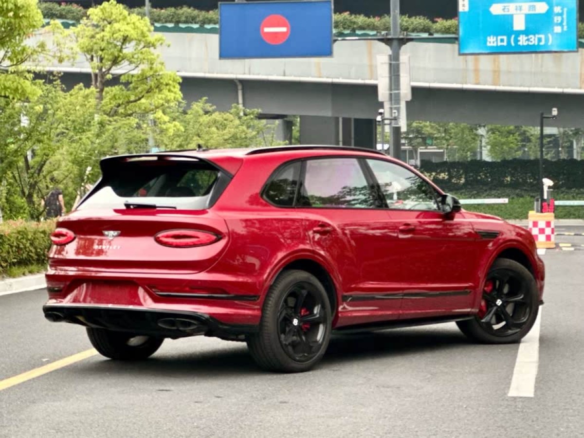 賓利 添越  2022款 4.0T V8 S圖片