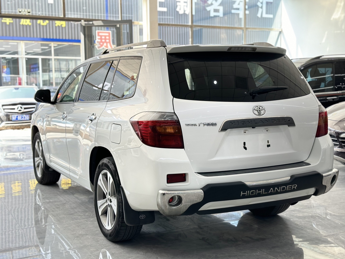 豐田 漢蘭達  2009款 2.7L 兩驅(qū)7座豪華版圖片