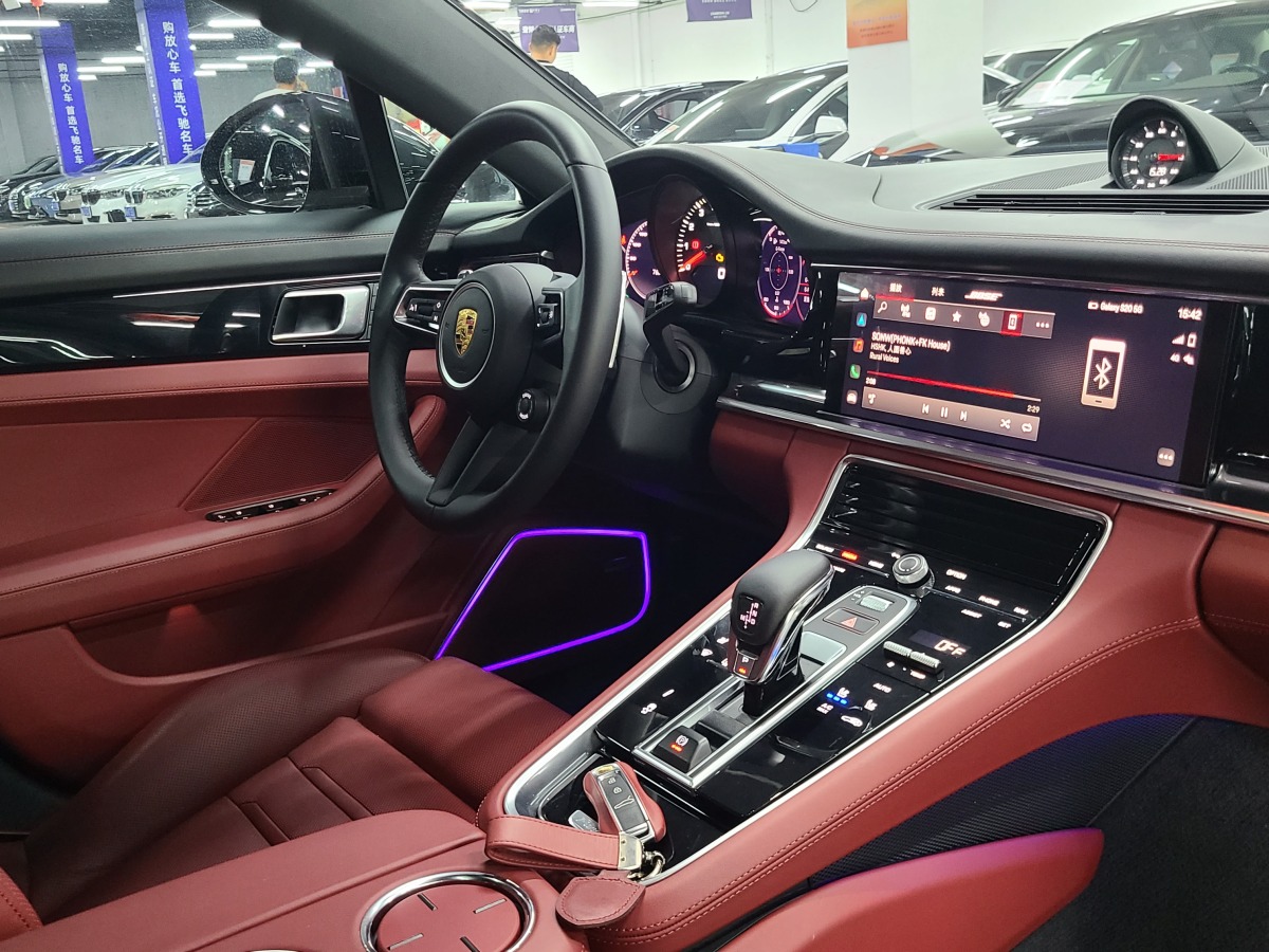 保時(shí)捷 Panamera  2023款 Panamera 行政加長(zhǎng)版 2.9T圖片