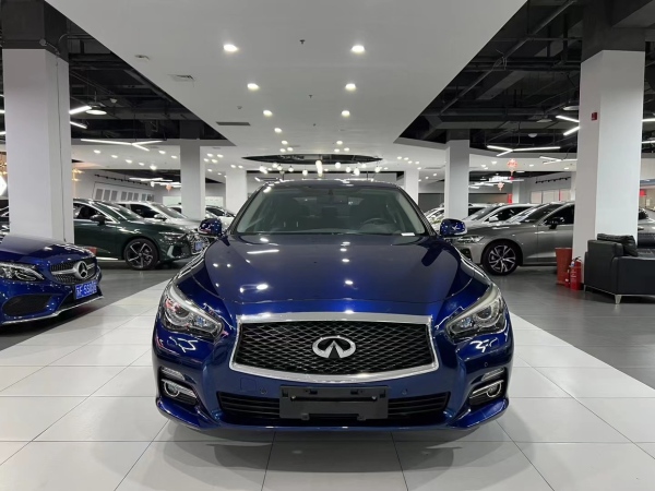 英菲尼迪 Q50L  2016款 2.0T 悦享版