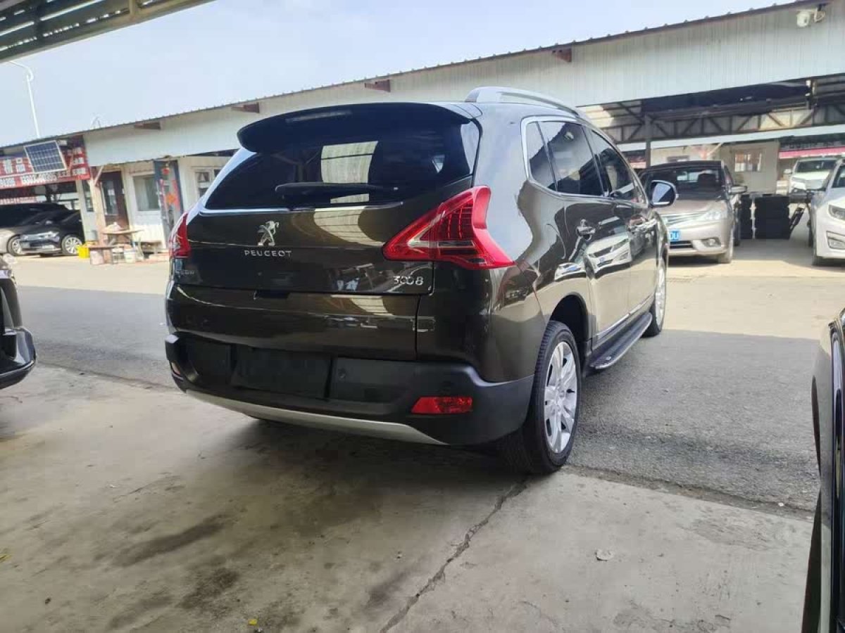標(biāo)致 3008  2015款 2.0L 自動(dòng)經(jīng)典版圖片