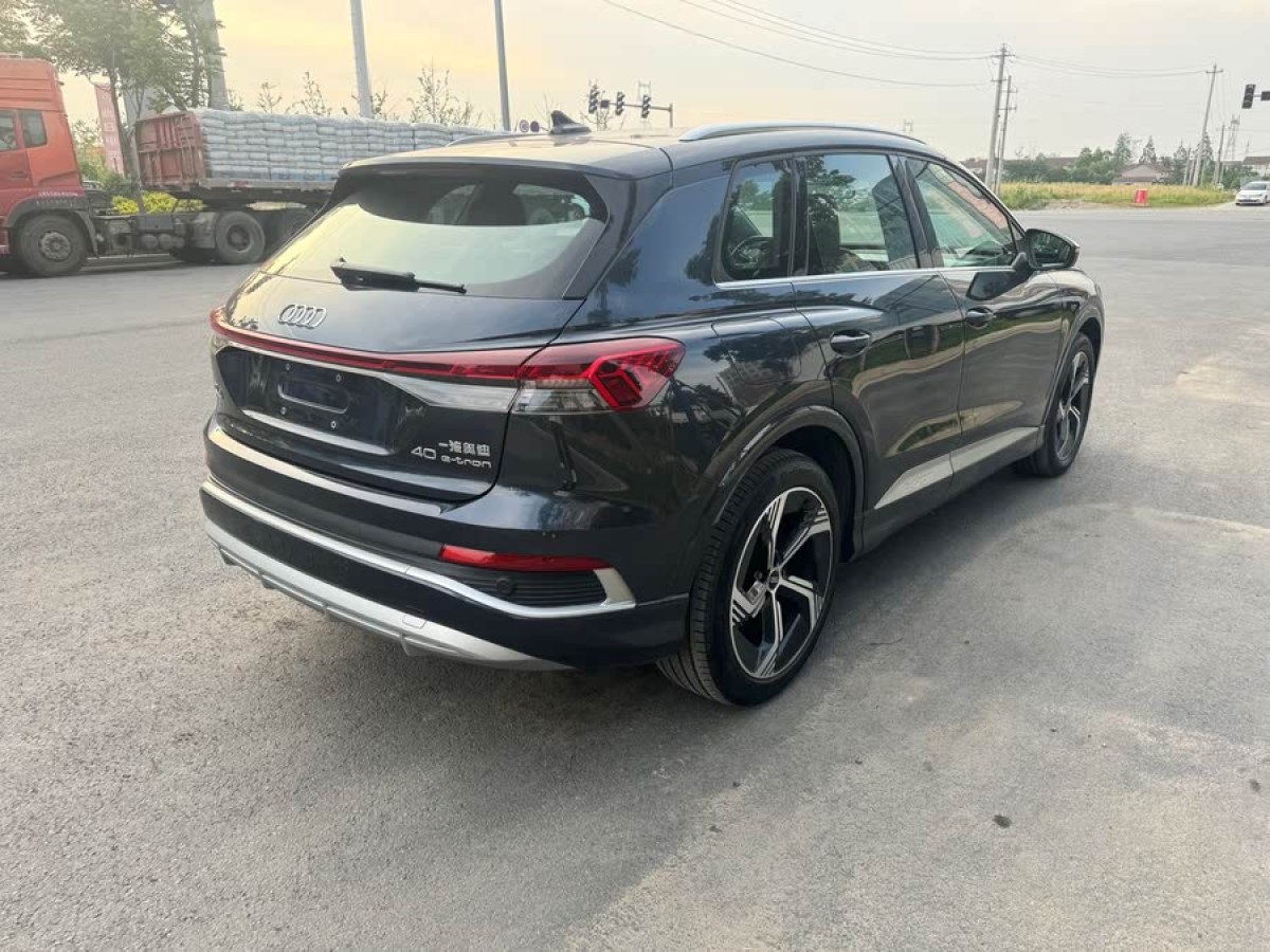 奧迪 奧迪Q4 e-tron  2024款 40 e-tron 創(chuàng)境版圖片