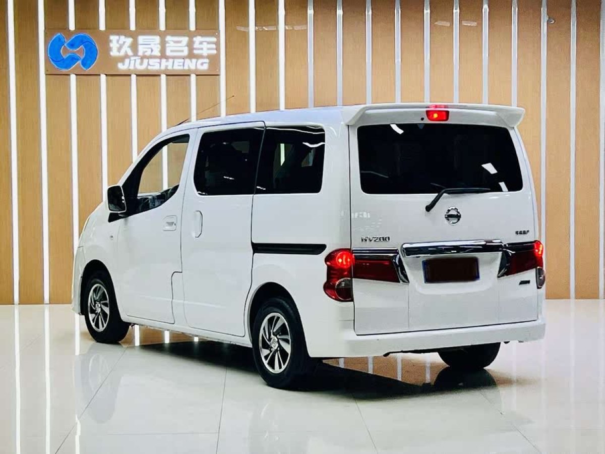 日產(chǎn) NV200  2018款 1.6L CVT豪華型圖片