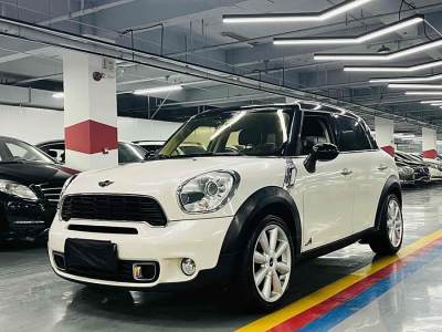 2015年4月 MINI COUNTRYMAN 1.6T COOPER S ALL4 滑雪版圖片