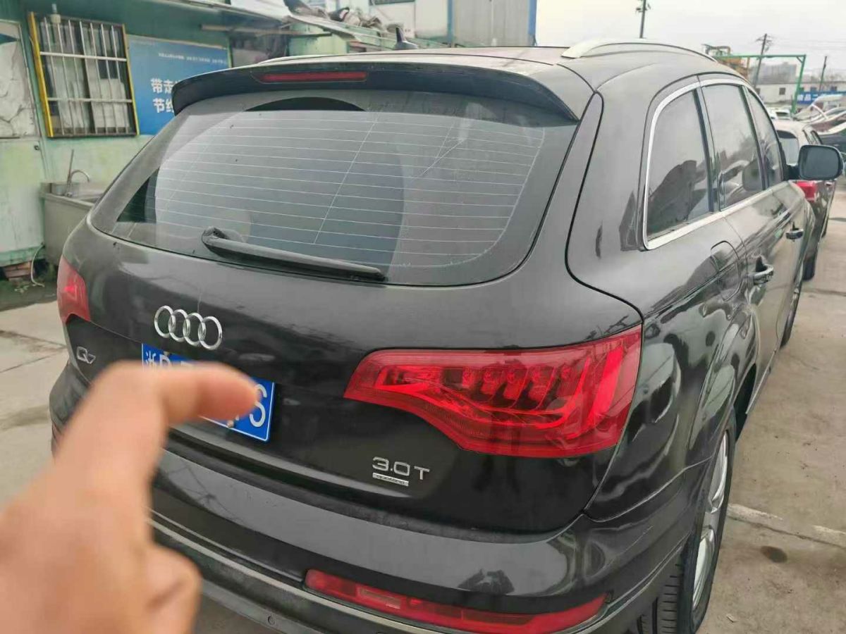 奧迪 奧迪Q7  2011款 3.0 TFSI 專享型(200kW)圖片