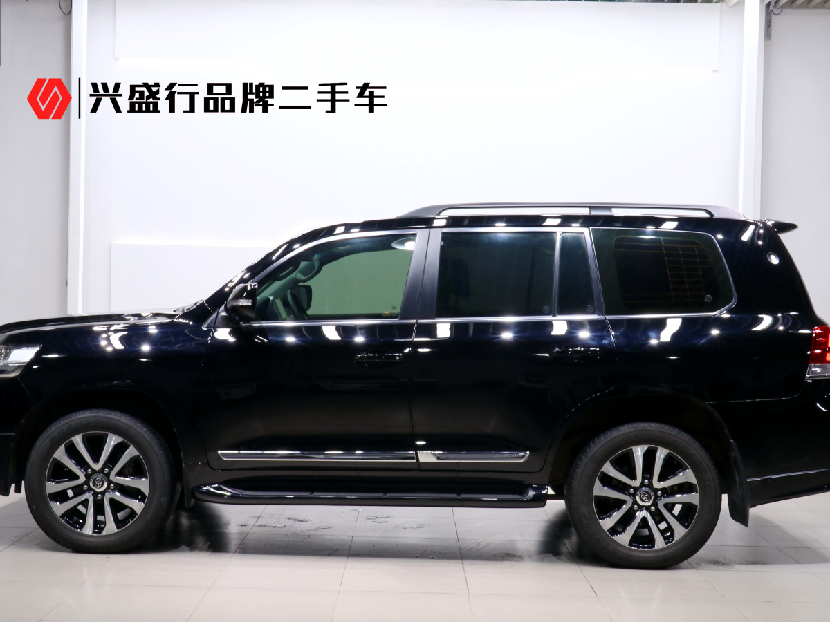 豐田 蘭德酷路澤  2018款 5.7L VX-R 12氣 底升(中東版)圖片