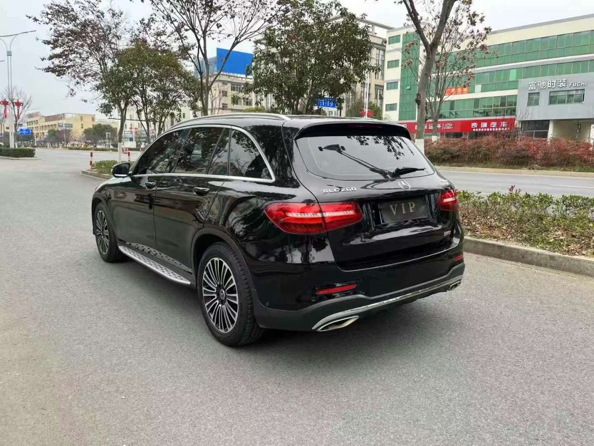 奔馳 奔馳GLC  2018款 改款 GLC 260 4MATIC 動(dòng)感型圖片