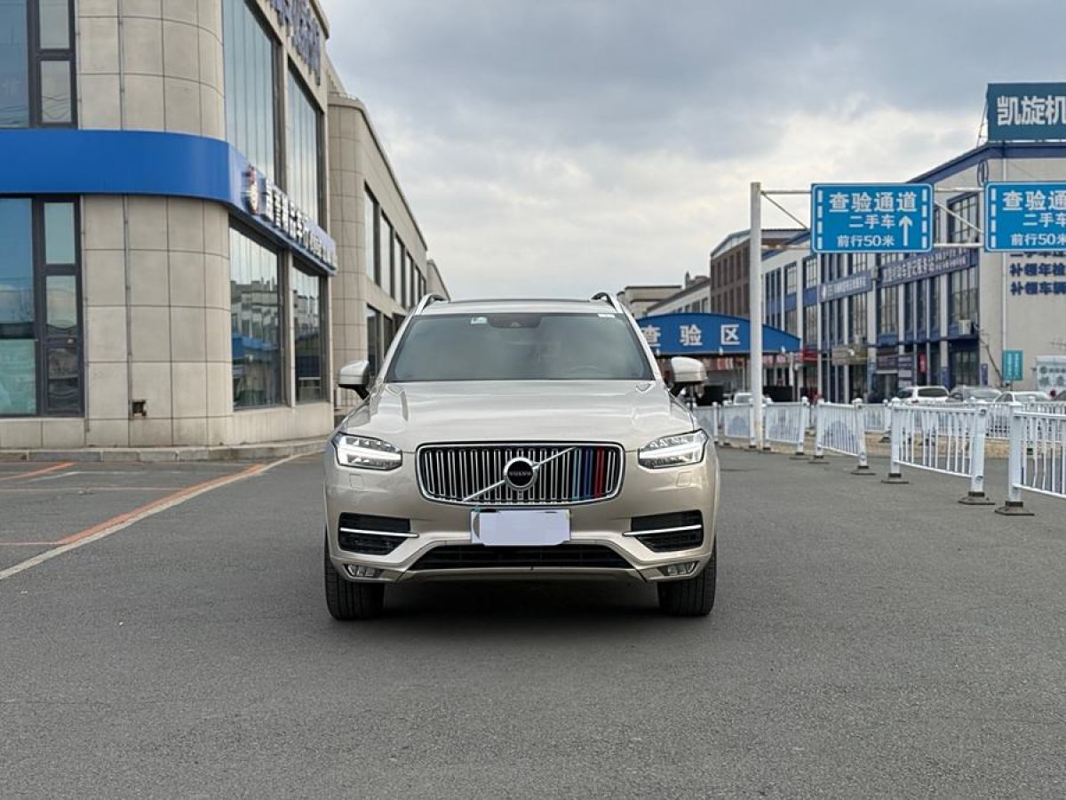 沃爾沃 XC90  2018款 T6 智逸版 7座圖片