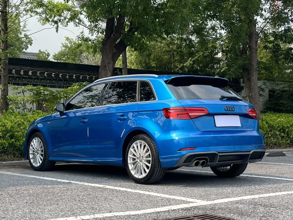 奧迪 奧迪A3  2017款 Sportback 35 TFSI 時尚型圖片