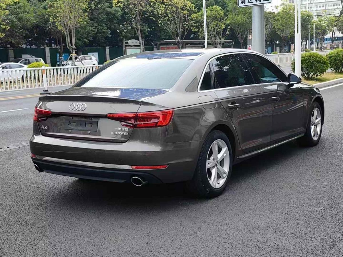 奧迪 奧迪A4  2017款 A4 45TFSI Allroad quattro 時尚型圖片