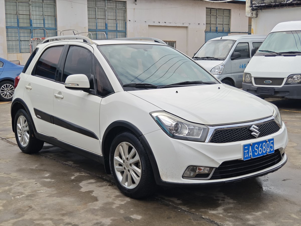 鈴木 天語(yǔ)  2013款 SX4 1.6L 酷銳靈動(dòng)型圖片